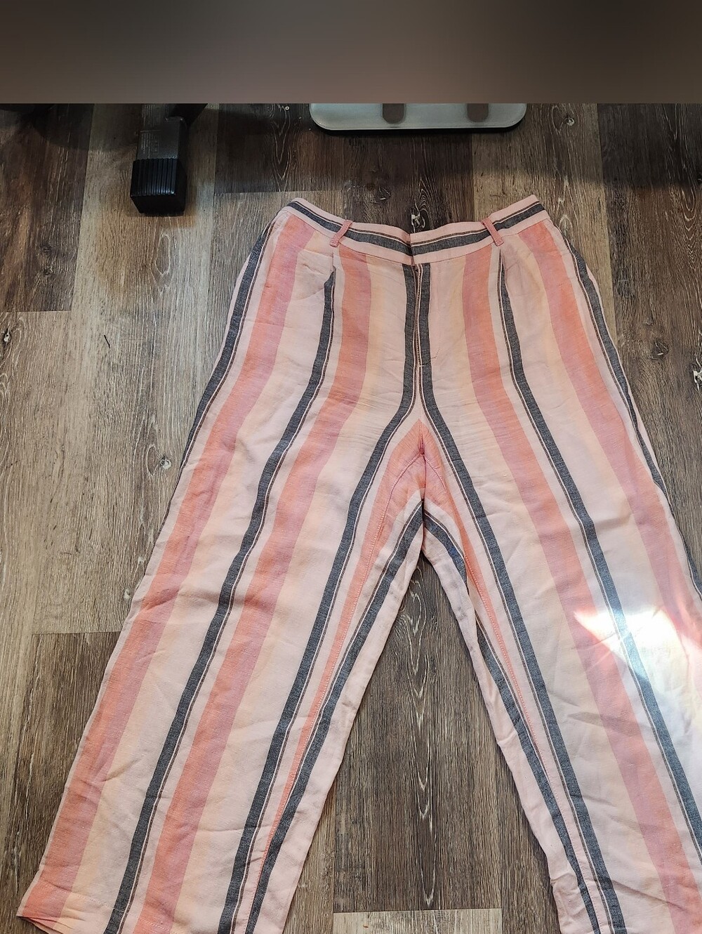 Loft Sz Med Striped Wide Leg Pink & Gray Linen Pants